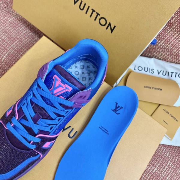 LOUIS VUITTON Azur Crystal Mens LV Trainer Sneakers 11 White Blue