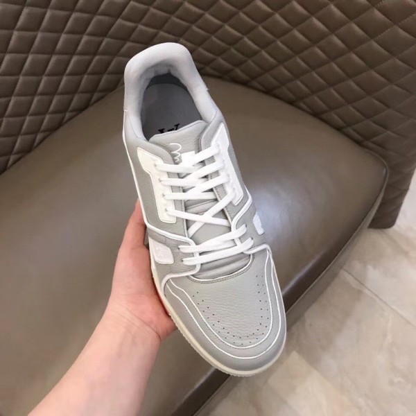 Replica Louis Vuitton LV Trainer Sneakers In White/Grey Leather