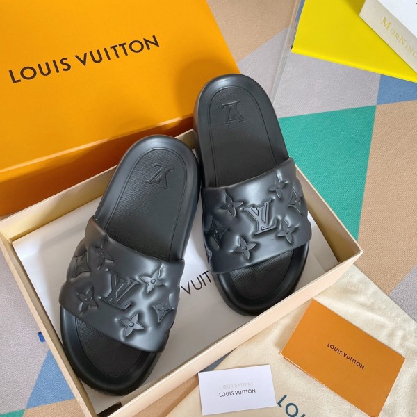 Replica Louis Vuitton Waterfront Mules In Black Iridescent