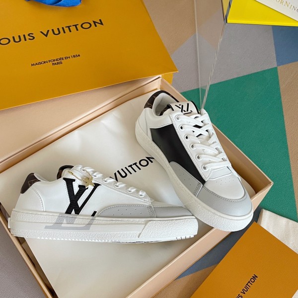Louis Vuitton 1A9JN8 Charlie Sneaker , Brown, 5