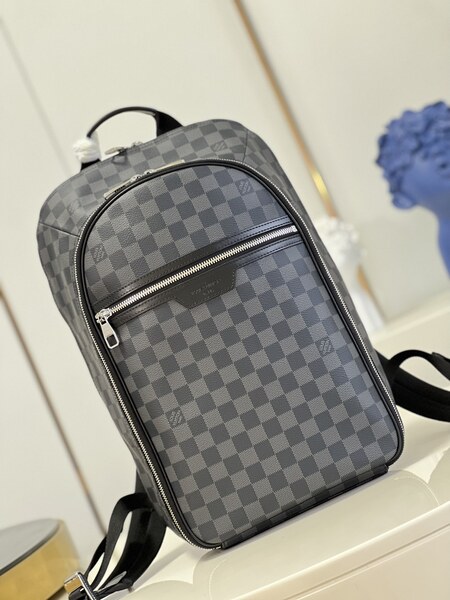 Shop Louis Vuitton DAMIER Michael backpack nv2 (N45287) by