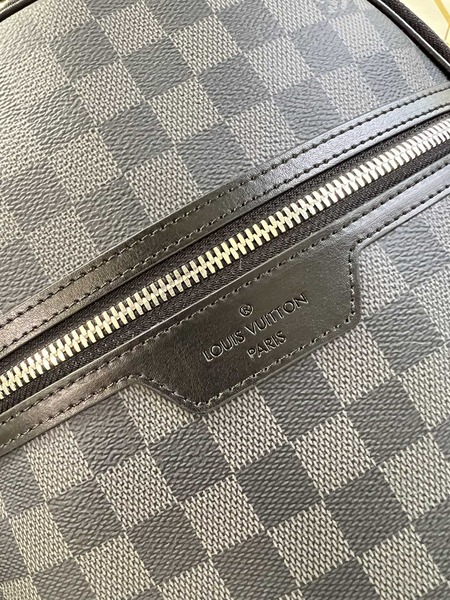 Shop Louis Vuitton DAMIER GRAPHITE Michael Backpack Nv2 (N45279) by  luxurysuite