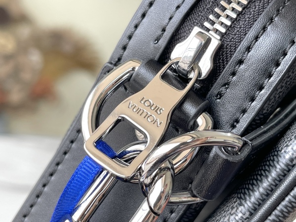 Replica Louis Vuitton Trio Messenger Bag LV N58040 7
