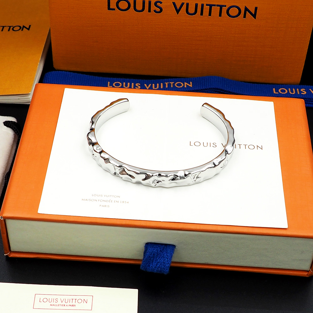 Louis Vuitton Monogram Carved Cuff, Silver, L