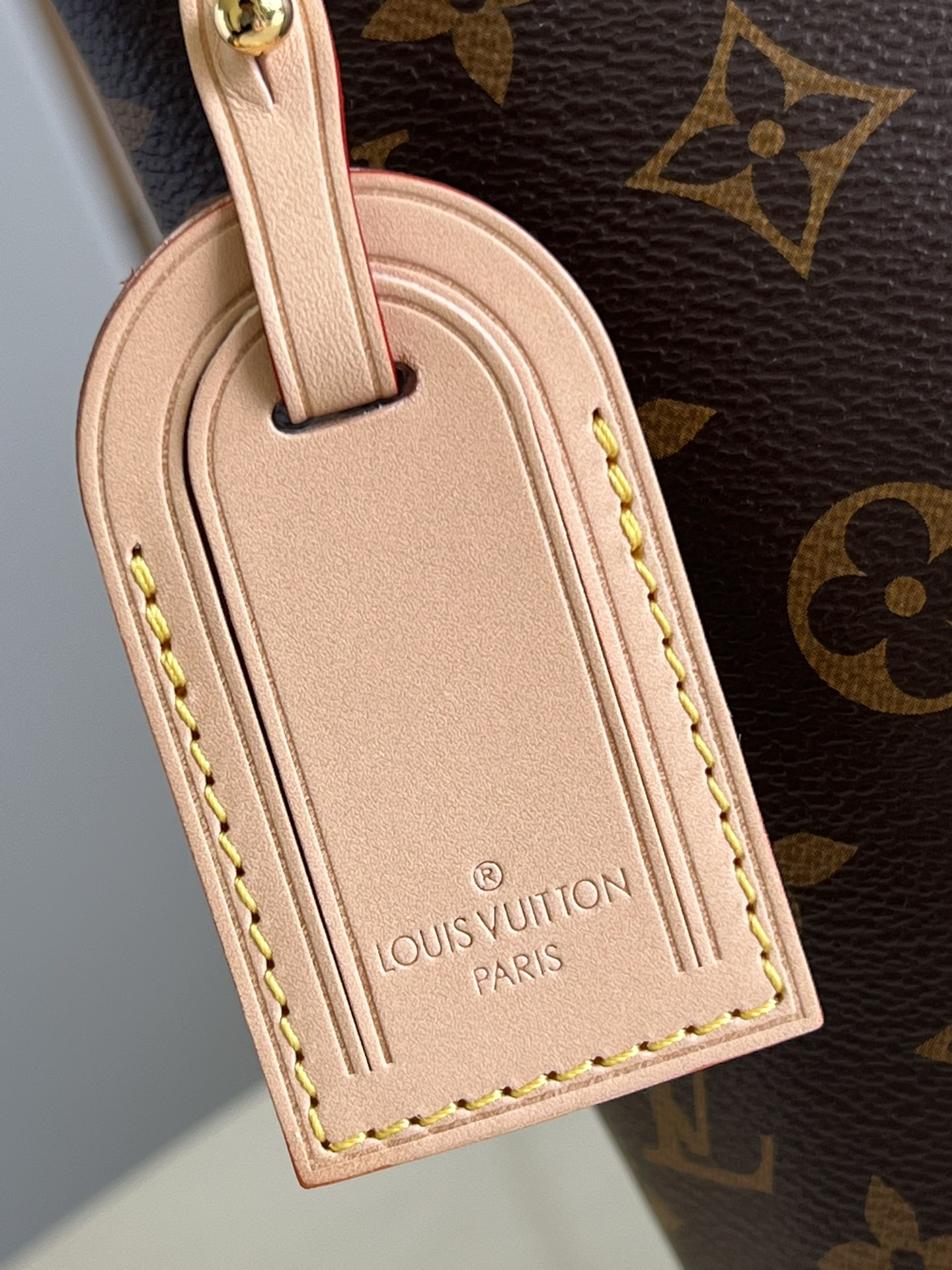 Louis Vuitton Graceful PM M43701