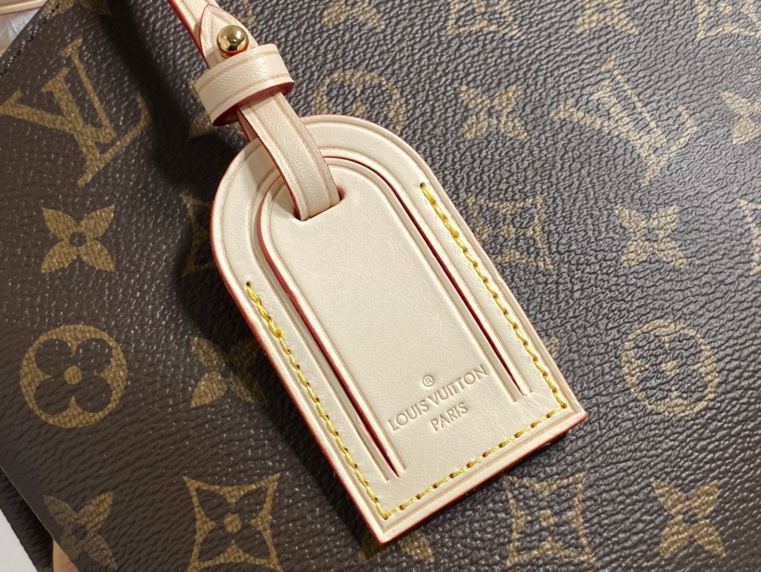 Replica Louis Vuitton Petit Palais Bag In Bicolor Monogram Empreinte  Leather M46353