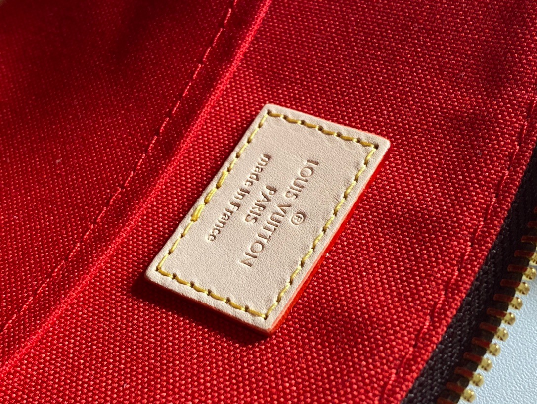 Replica Louis Vuitton Petit Palais Bag In Bicolor Monogram Empreinte  Leather M46353