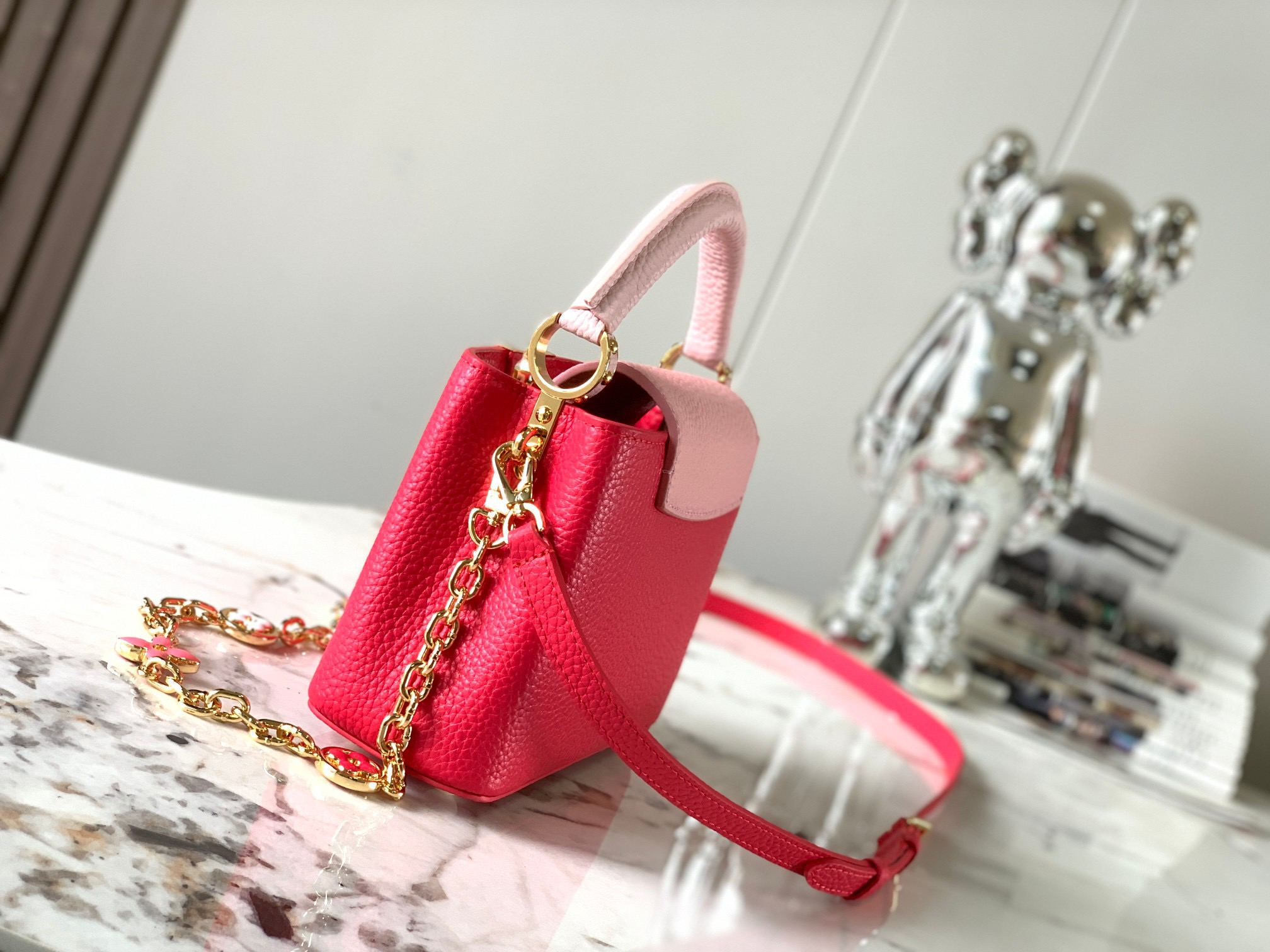 Replica Louis Vuitton Capucines Mini LV Bag Fresh Pink M20845 3