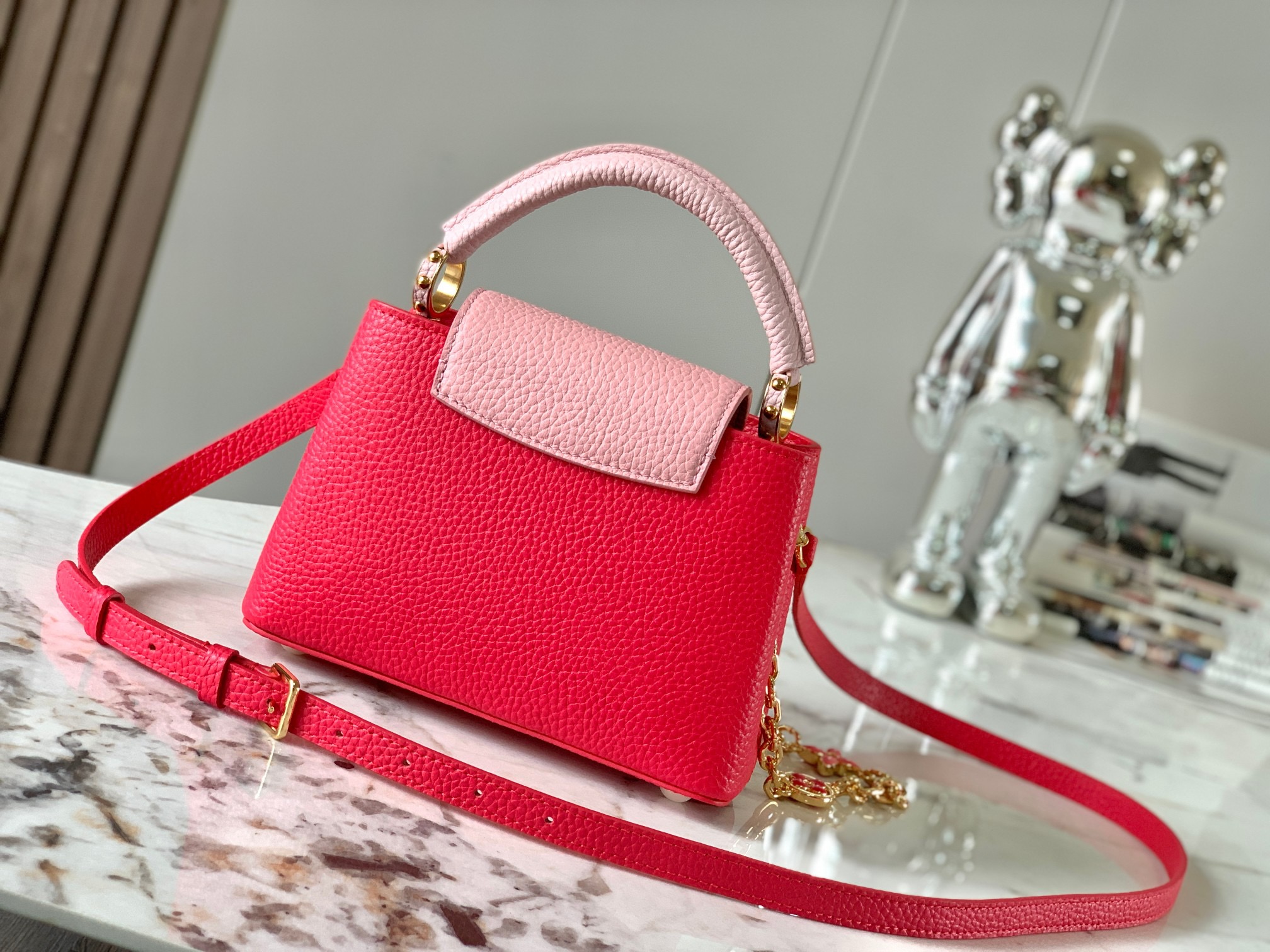 Replica Louis Vuitton Capucines Mini LV Bag Fresh Pink M20845 4