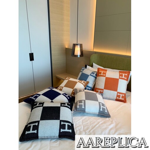 https://aaareplica.nu/wp-content/uploads/2023/05/Replica-Hermes-Avalon-Pillow-Large-Model-Color-Ecru-Gris-Fonce-Wool-And-Cashmere-2-510x510.jpg