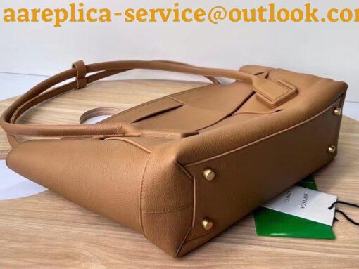 Replica Bottega Veneta Arco Medium Bag In Caramel Grained Leather