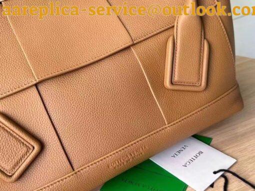 Replica Bottega Veneta Arco Medium Bag In Caramel Grained Leather 4