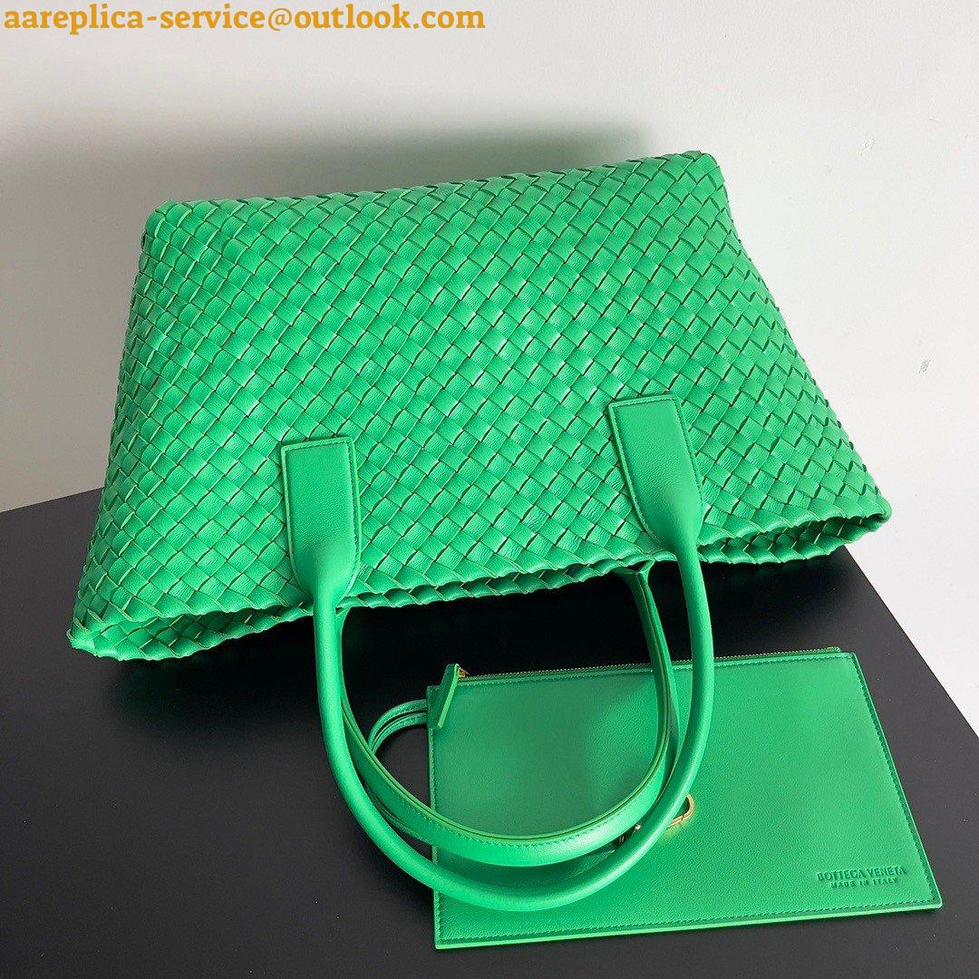 Replica Bottega Veneta Cabat Medium Bag In Green Intrecciato Lambskin 7 Replica Bottega Veneta Cabat Medium Bag In Green Intrecciato Lambskin 7