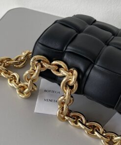 Replica Bottega Veneta Chain Cassette Bag In Black Intrecciato Lambskin