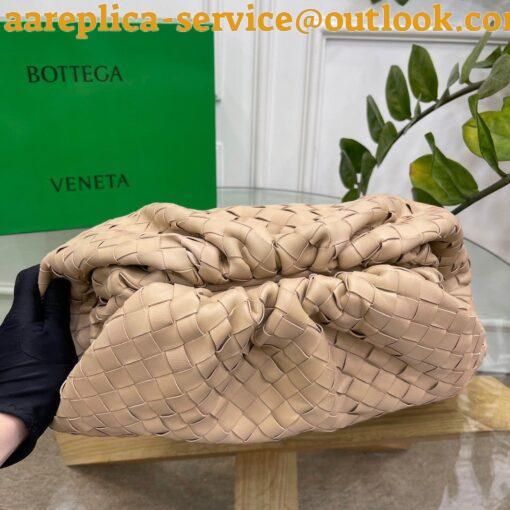 Replica Bottega Veneta Large Pouch Clutch Bag In Beige Intrecciato Lambskin 3