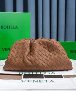 Replica Bottega Veneta Large Pouch Clutch Bag In Caramel Intrecciato Lambskin 2