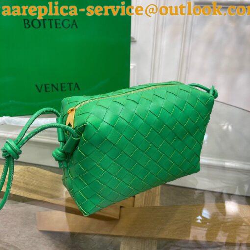 Replica Bottega Veneta Loop Small Bag In Green Intrecciato Lambskin 6