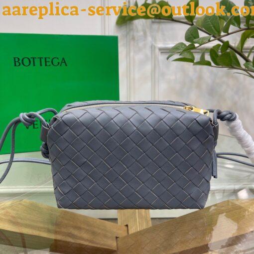 Replica Bottega Veneta Loop Small Bag In Grey Intrecciato Lambskin 4