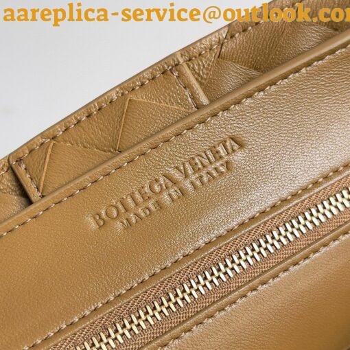 Replica Bottega Veneta Medium Andiamo Bag In Praline Intrecciato Lambskin 20