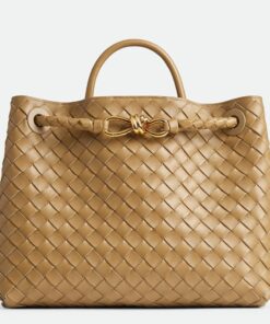 Replica Bottega Veneta Medium Andiamo Bag In Praline Intrecciato Lambskin