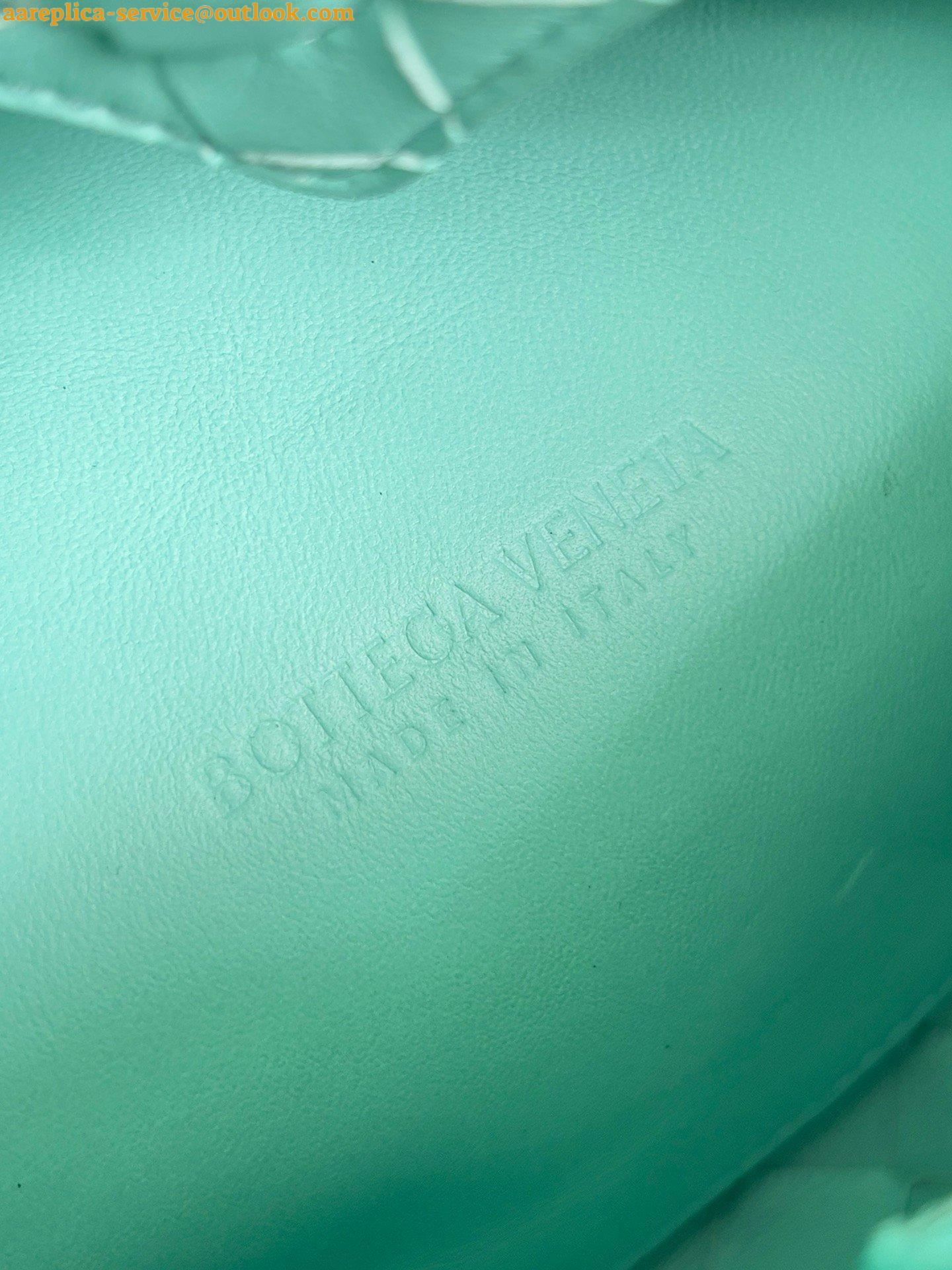 Replica Bottega Veneta Parachute Small Bag in Green Oasis Intrecciato Lambskin 3 Replica Bottega Veneta Parachute Small Bag in Green Oasis Intrecciato Lambskin 3