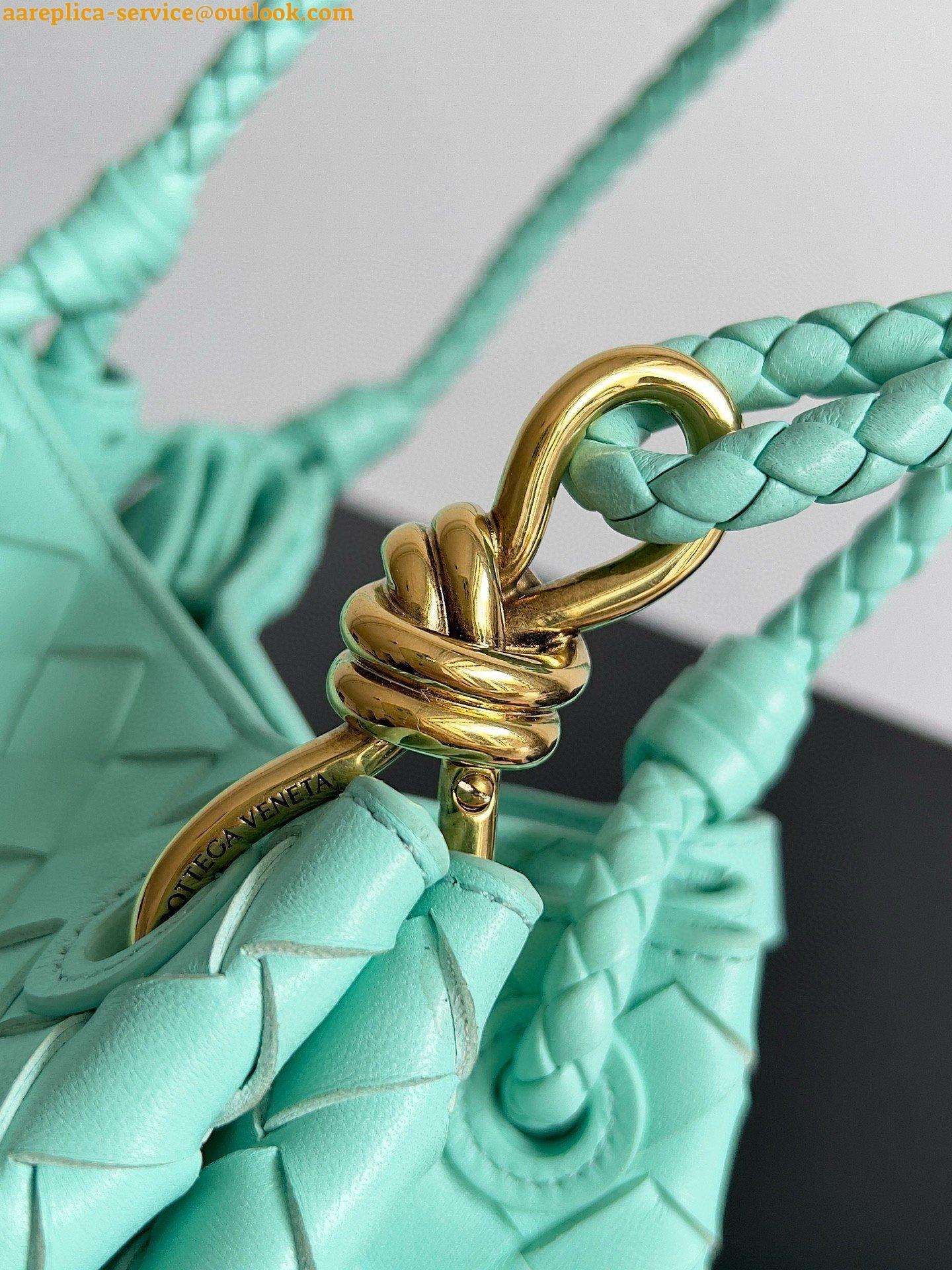 Replica Bottega Veneta Parachute Small Bag in Green Oasis Intrecciato Lambskin 19 Replica Bottega Veneta Parachute Small Bag in Green Oasis Intrecciato Lambskin 19