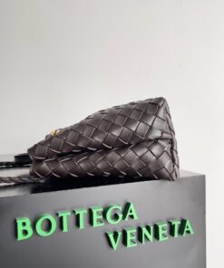 Replica Bottega Veneta Andiamo Small East/West Bag In Fondant Intrecciato Lambskin 2