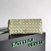 Replica Bottega Veneta Medium Andiamo Bag In Praline Intrecciato Lambskin 22 Replica Bottega Veneta Medium Andiamo Bag In Praline Intrecciato Lambskin 22