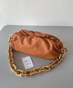 Replica Bottega Veneta The Chain Pouch Bag In Clay Calfskin 2