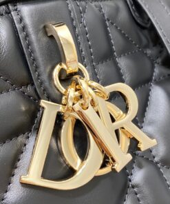 Replica Dior Toujours Medium Bag in Black Macrocannage Calfskin