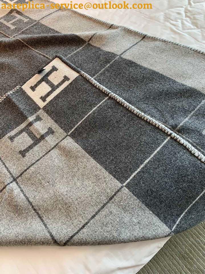 Replica Hermes Avalon III Throw Blanket in Grey Wool and Cashmere 8 Replica Hermes Avalon III Throw Blanket in Grey Wool and Cashmere 8