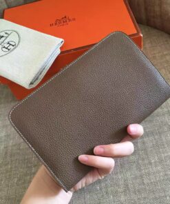 Replica Hermes Dogon Duo Wallet in Taupe Clemence Leather Replica Hermes Dogon Duo Wallet in Taupe Clemence Leather