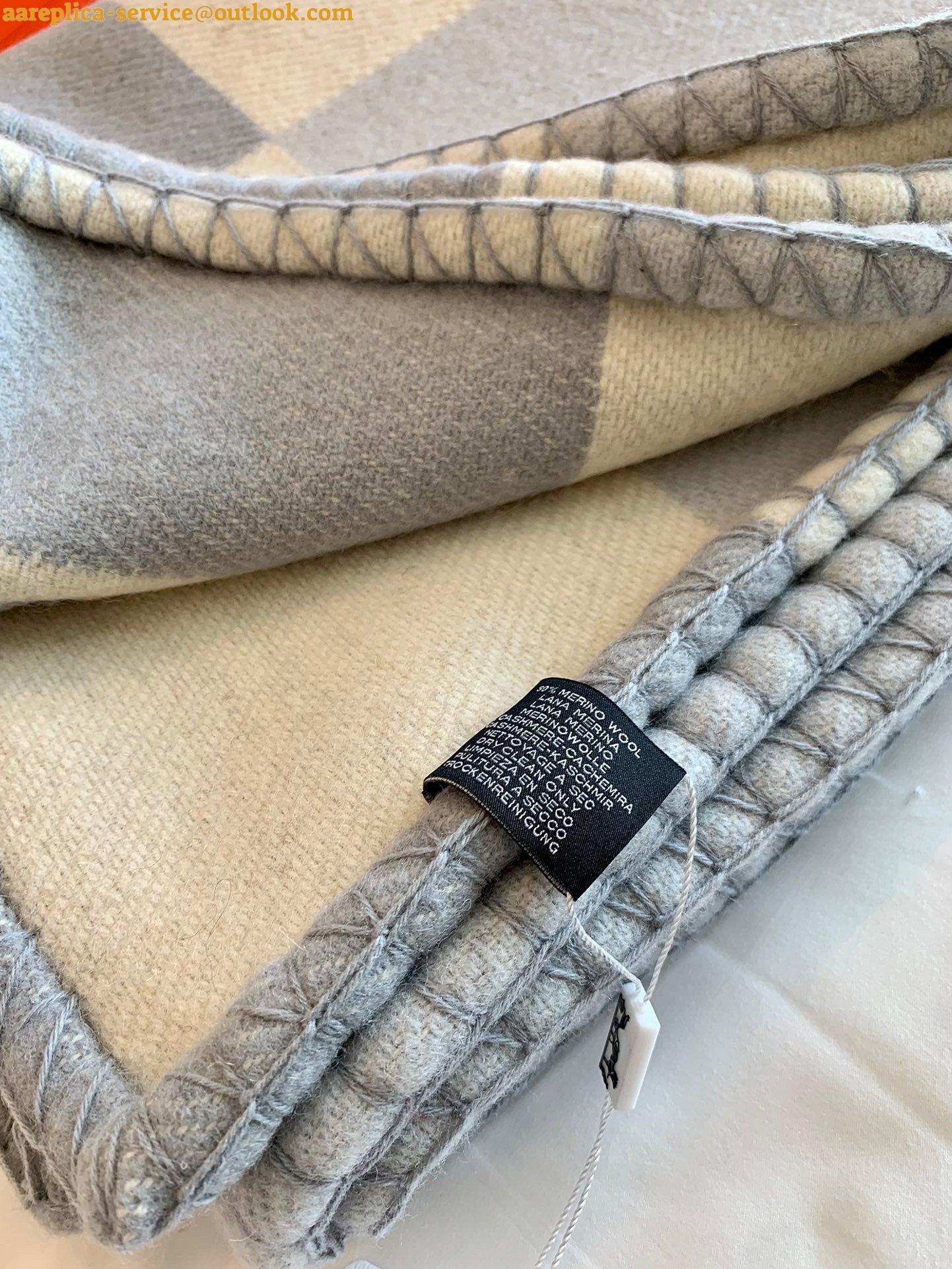 Replica Hermes H Drapeau Blanket in Acier and Perle Cashmere 10 Replica Hermes H Drapeau Blanket in Acier and Perle Cashmere 10