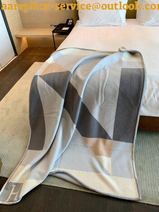 Replica Hermes H Drapeau Blanket in Acier and Perle Cashmere 11