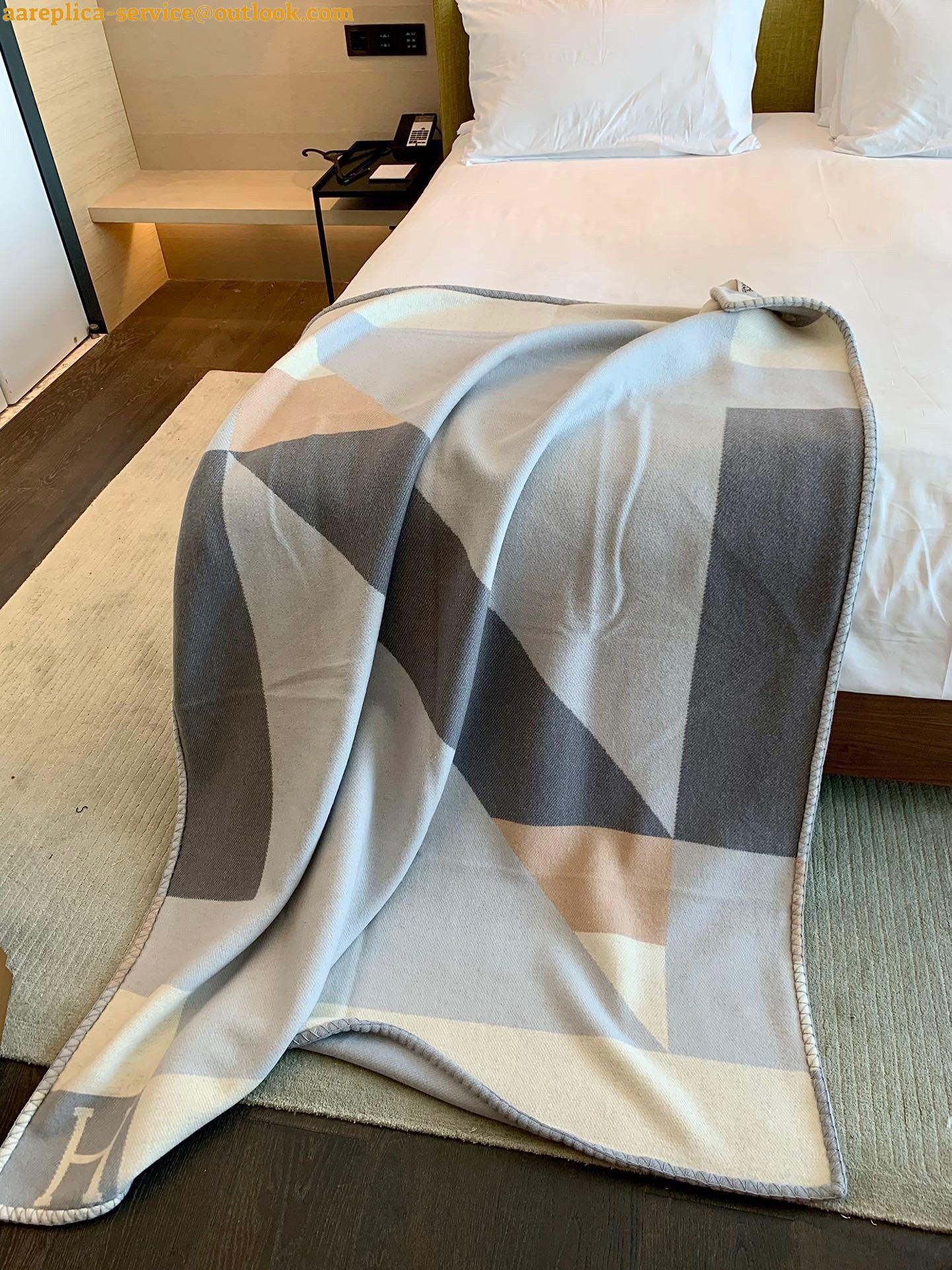 Replica Hermes H Drapeau Blanket in Acier and Perle Cashmere 11 Replica Hermes H Drapeau Blanket in Acier and Perle Cashmere 11