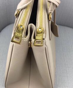 Replica Prada Galleria Large Bag In Grey Saffiano Leather