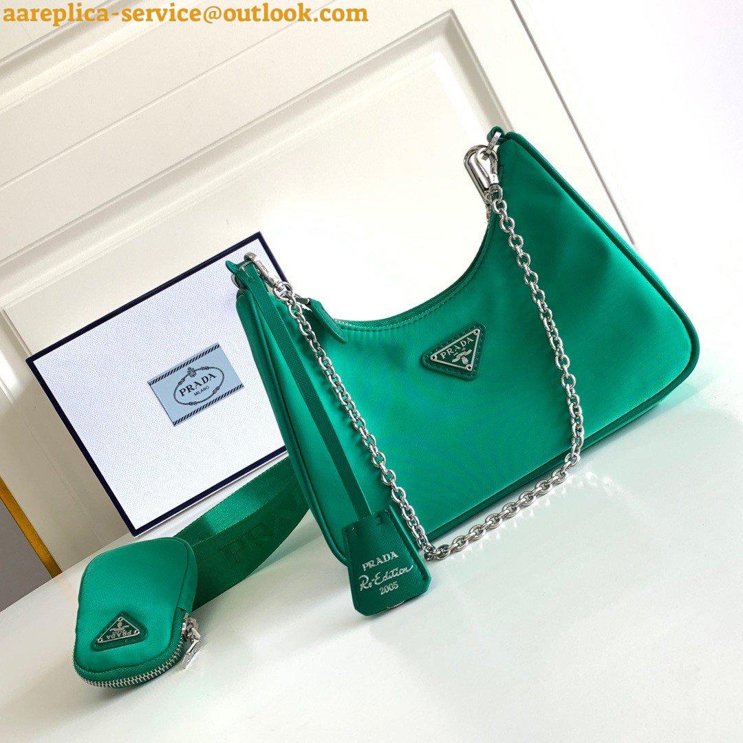 Replica Prada Re-Edition 2005 Shoulder Bag In Green Re-Nylon 6 Replica Prada Re-Edition 2005 Shoulder Bag In Green Re-Nylon 6